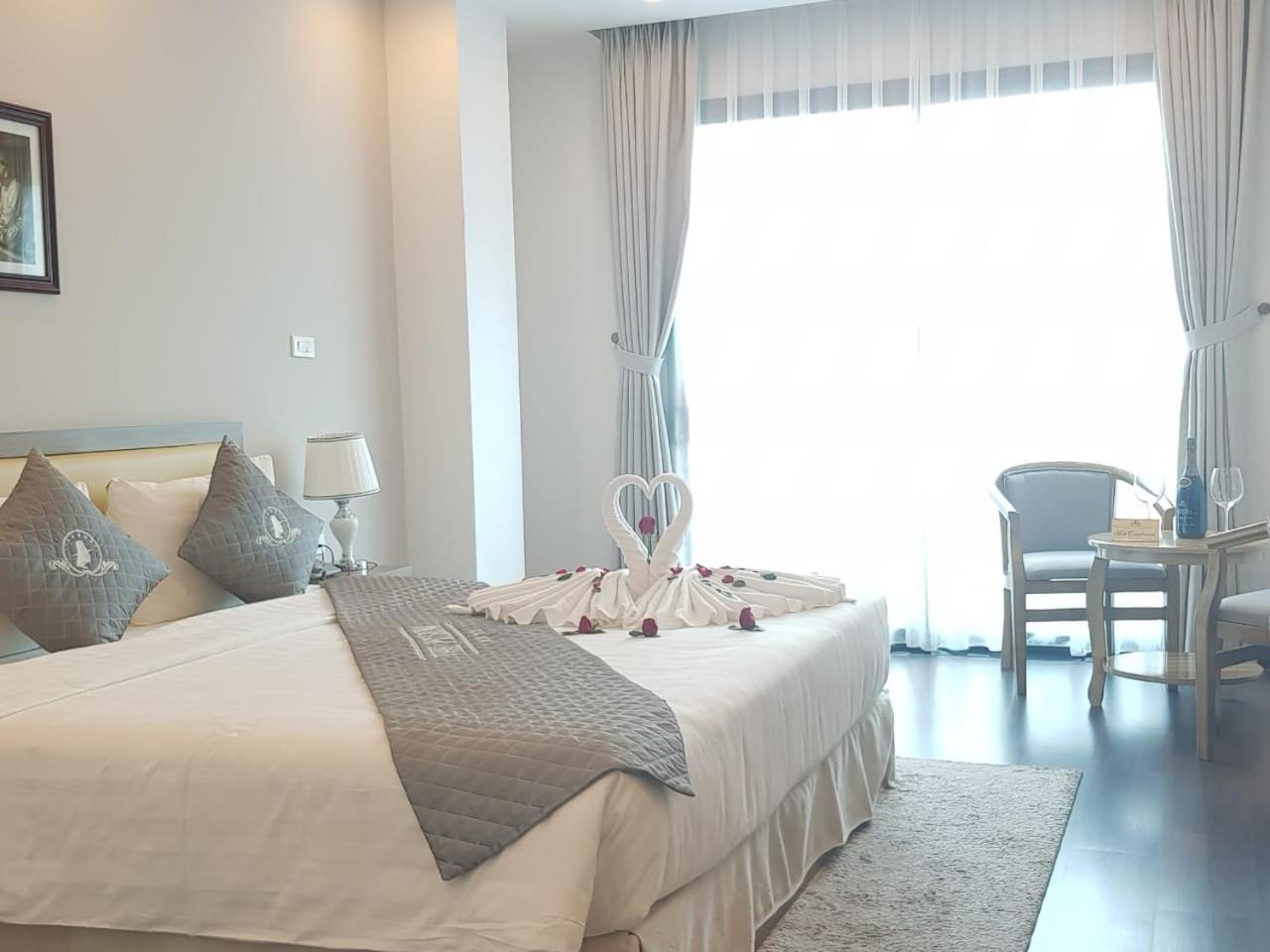 The Pilgrim Hotel Ανόι Εξωτερικό φωτογραφία